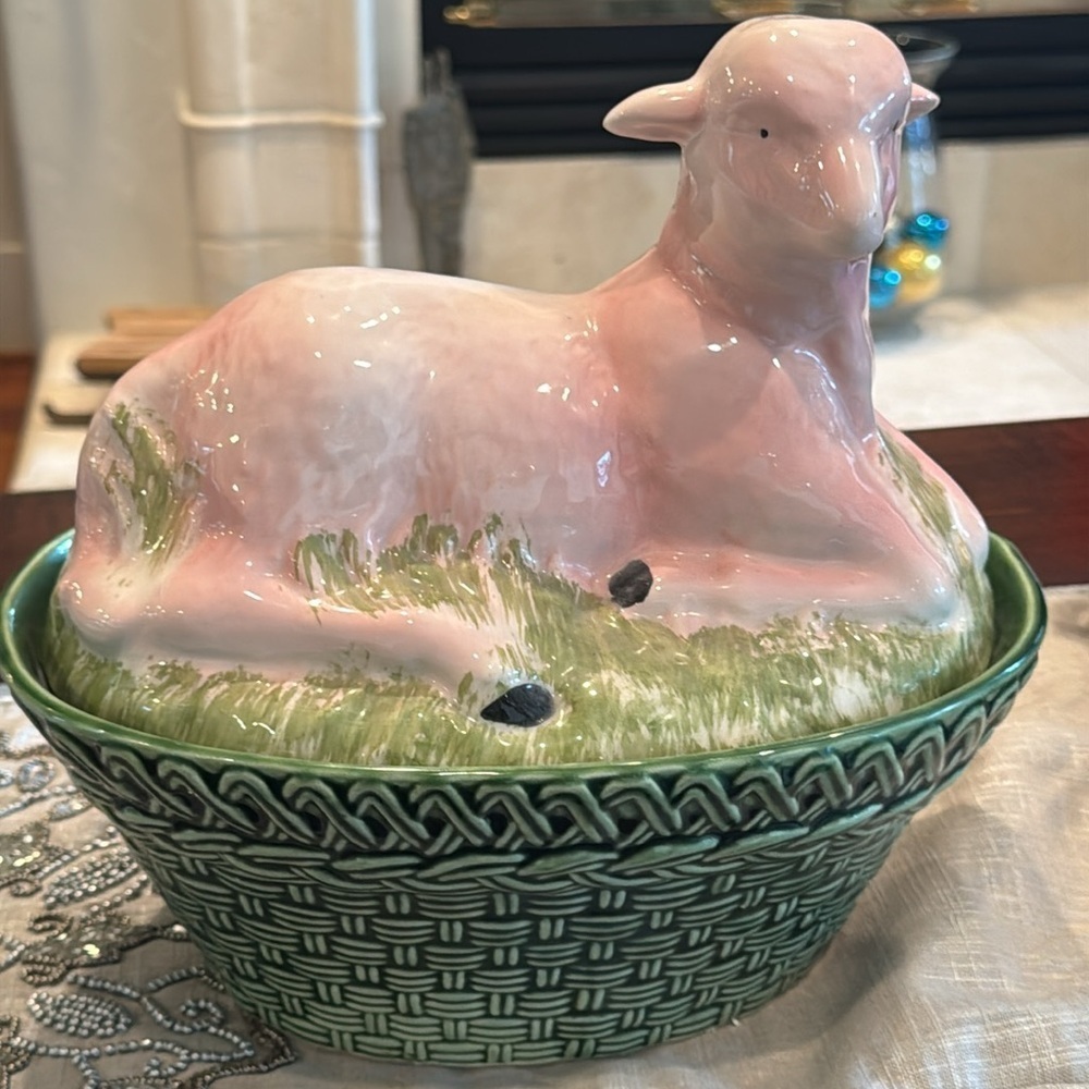 Vintage Portuguese Majolica Ceramic Tureen With Lamb...